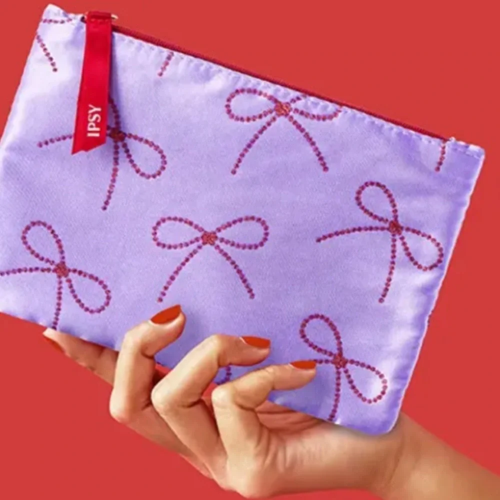 Ipsy ‘Sparkle & Joy’ Cosmetic Glam Bag